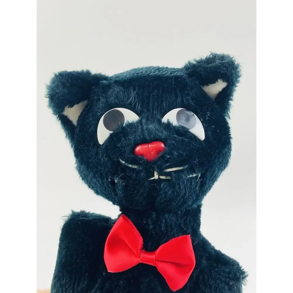 Vintge Wallace Berrie Black cat red bow tie plush toy 1984 Sitting Applause Luck
